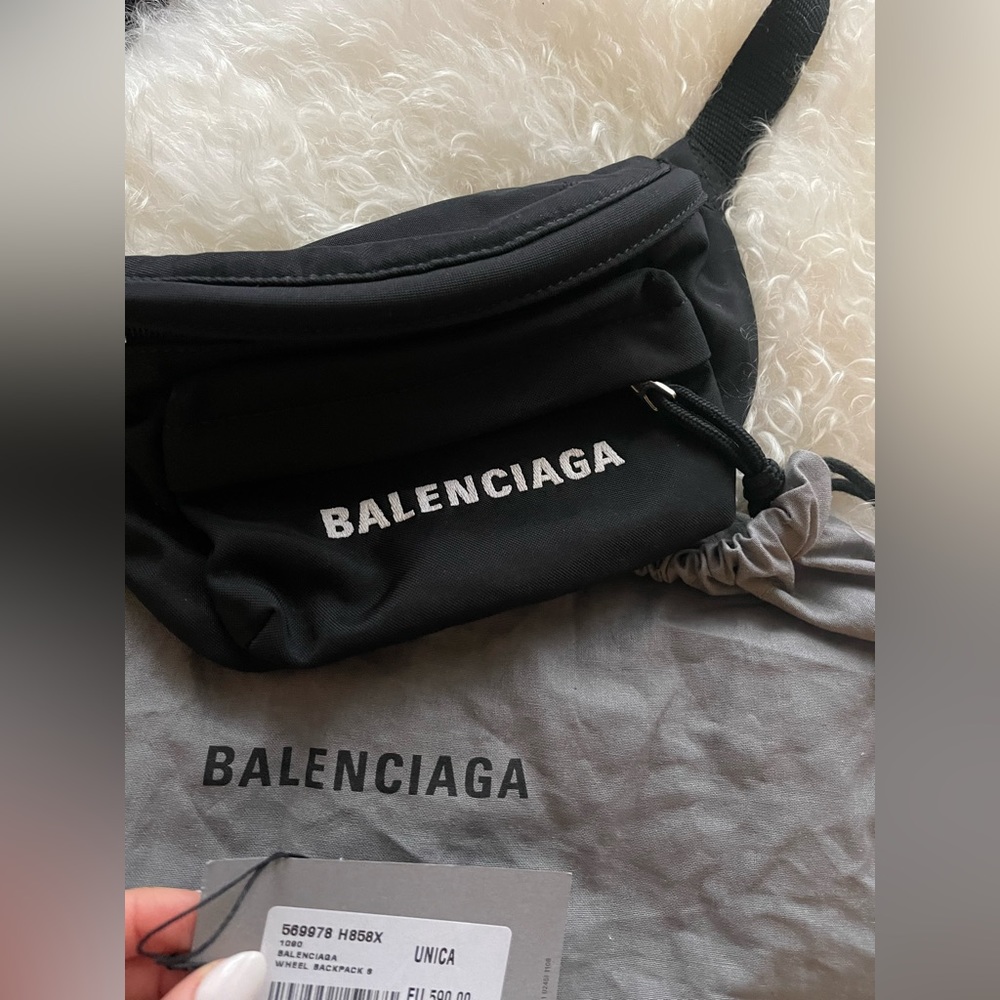 BALENCIAGA Nylon Wheel Logo Belt Bag 100% authentic